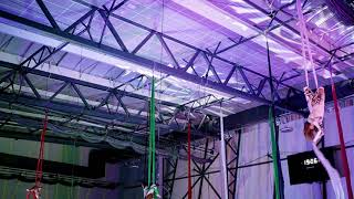 "Dżungla" -pokaz artystyczny Aerial Silks