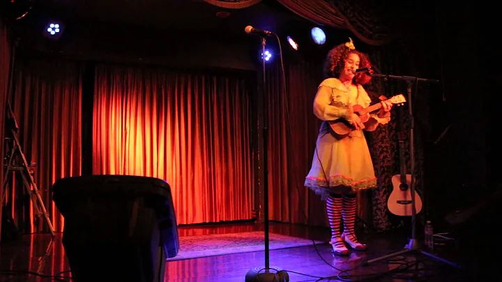 'The Ukulady' Performing at Popcorn Monthly in LA