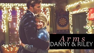 danny & riley | arms [+4x17]