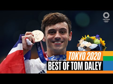 Video: Tom Daley toxuculuq edirdi?