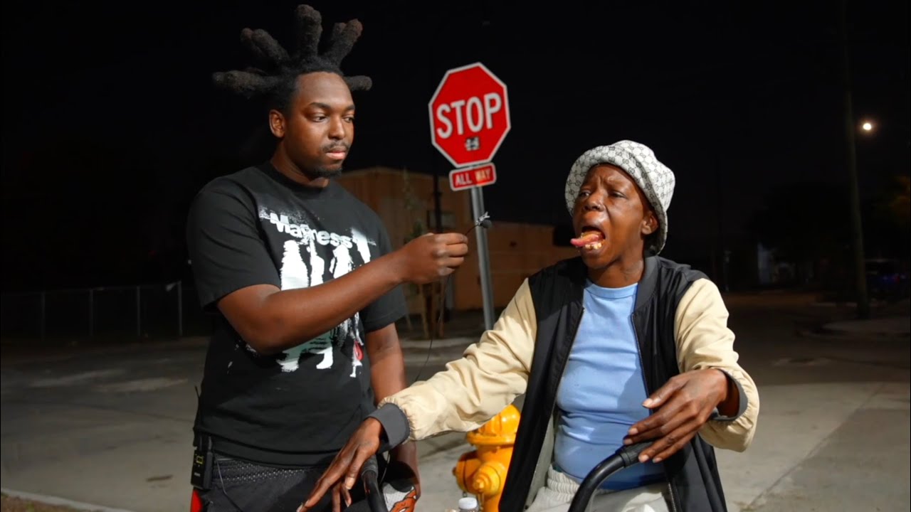 Paying Strangers in the Trenches to Eat the World’s Hottest Peanuts 