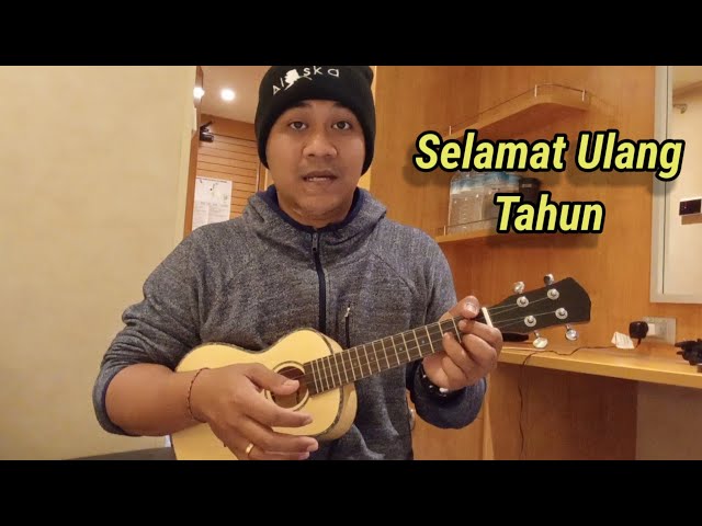 Selamat ulang Tahun - Gellen Martadinata tutorial ukulele pemula class=