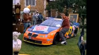 Jack in the Box commercial "Yard Sale post-2009" (big deal)