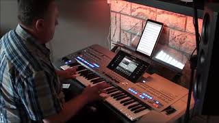 Video thumbnail of "Green green grass of home - Tom Jones (cover by DannyKey) on Yamaha keyboard Tyros5"