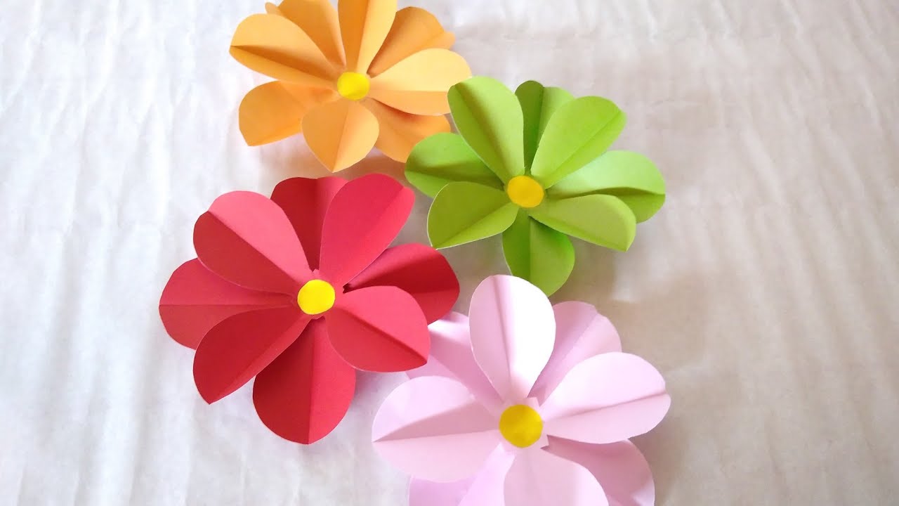 FLORES DE PAPEL CARTÃO FÁCIL PASSO A PASSO #DIY | Flores de papel cartão,  Flores de papel, Como fazer flores de papel