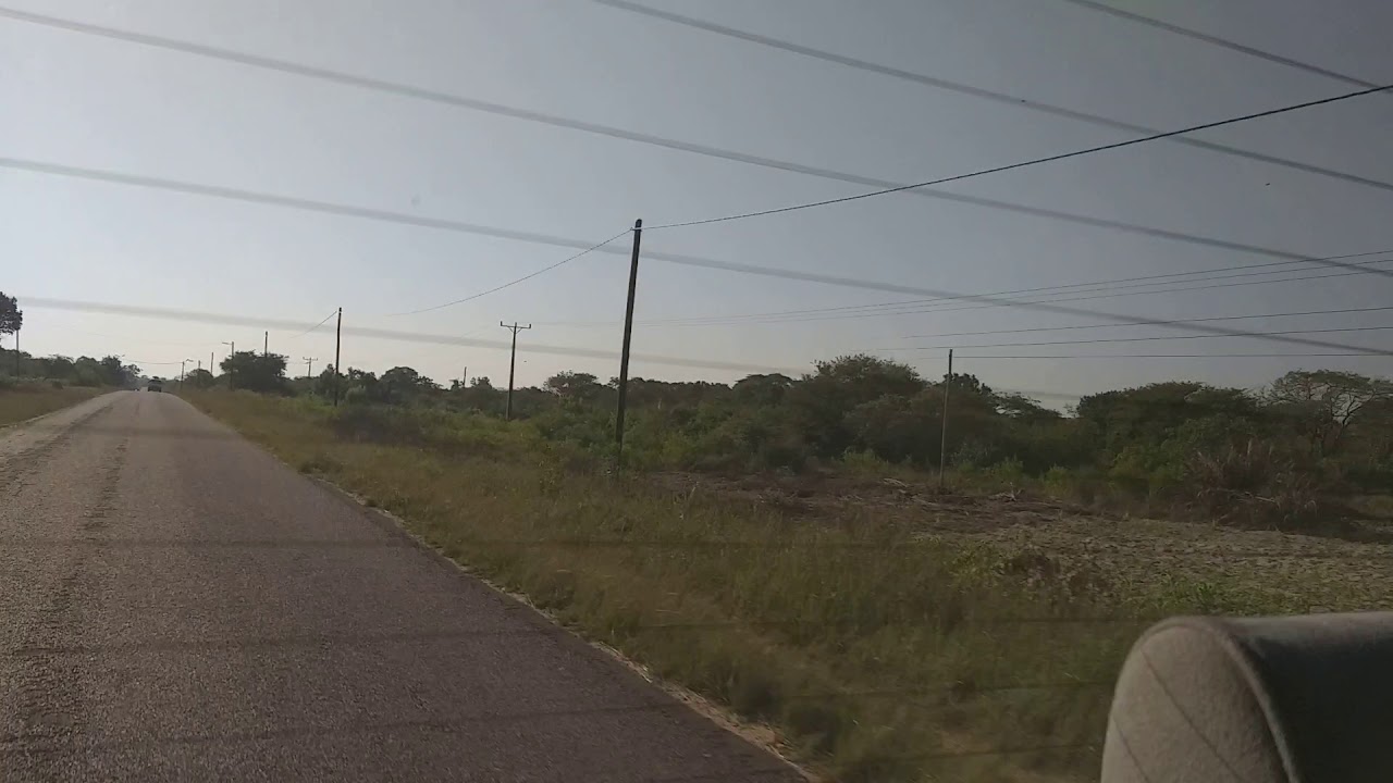 Estradas em Moçambique, caminhos do mar - Praia de Bilene