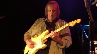 Video thumbnail of "WALTER TROUT  "Playin Hideaway" Live Shank Hall  2016"