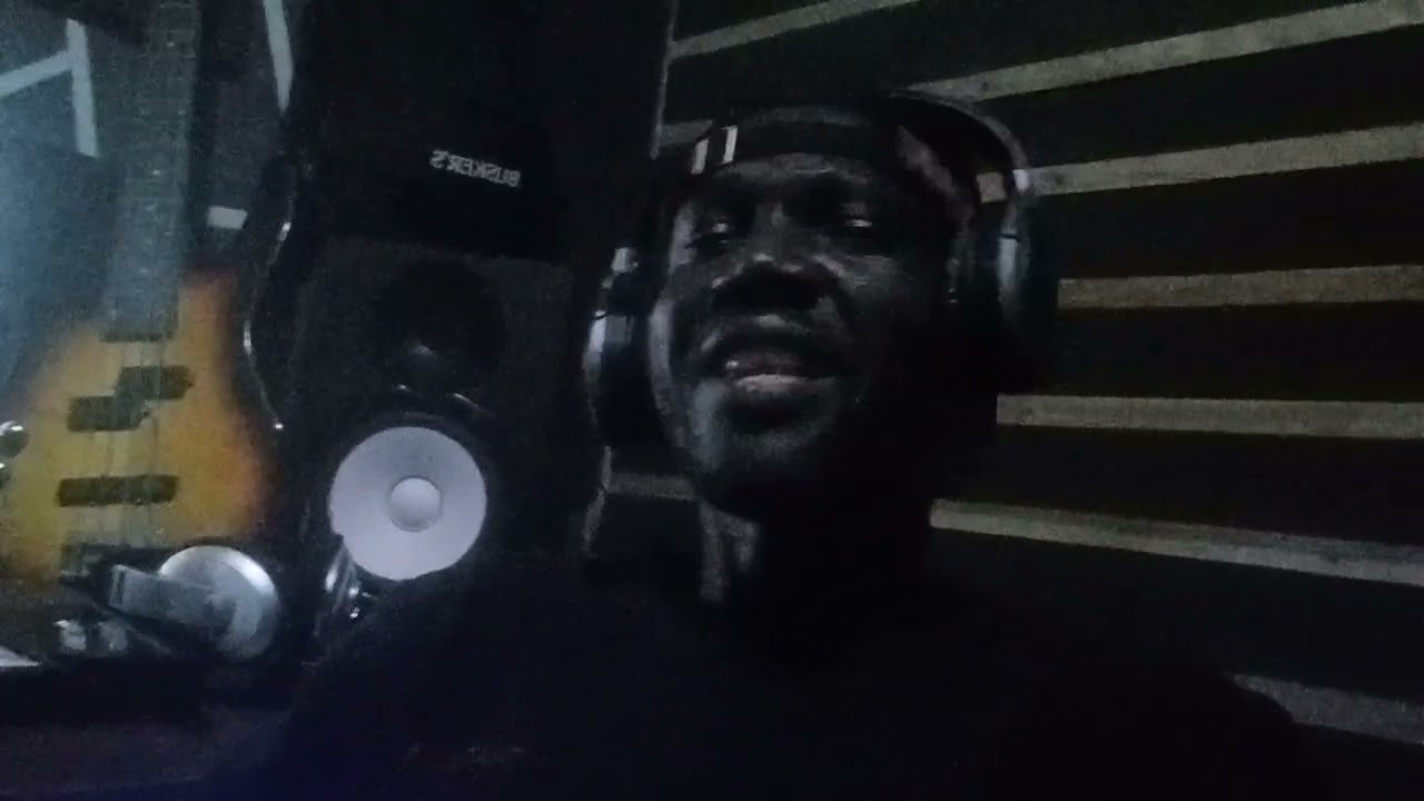 LALIGILIGI STUDIO SESSION