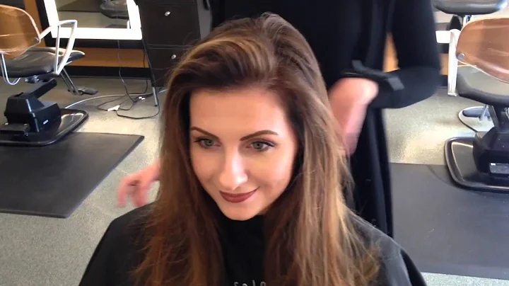 The Beach Wave Hair Tutorial With Katie Rector of ...