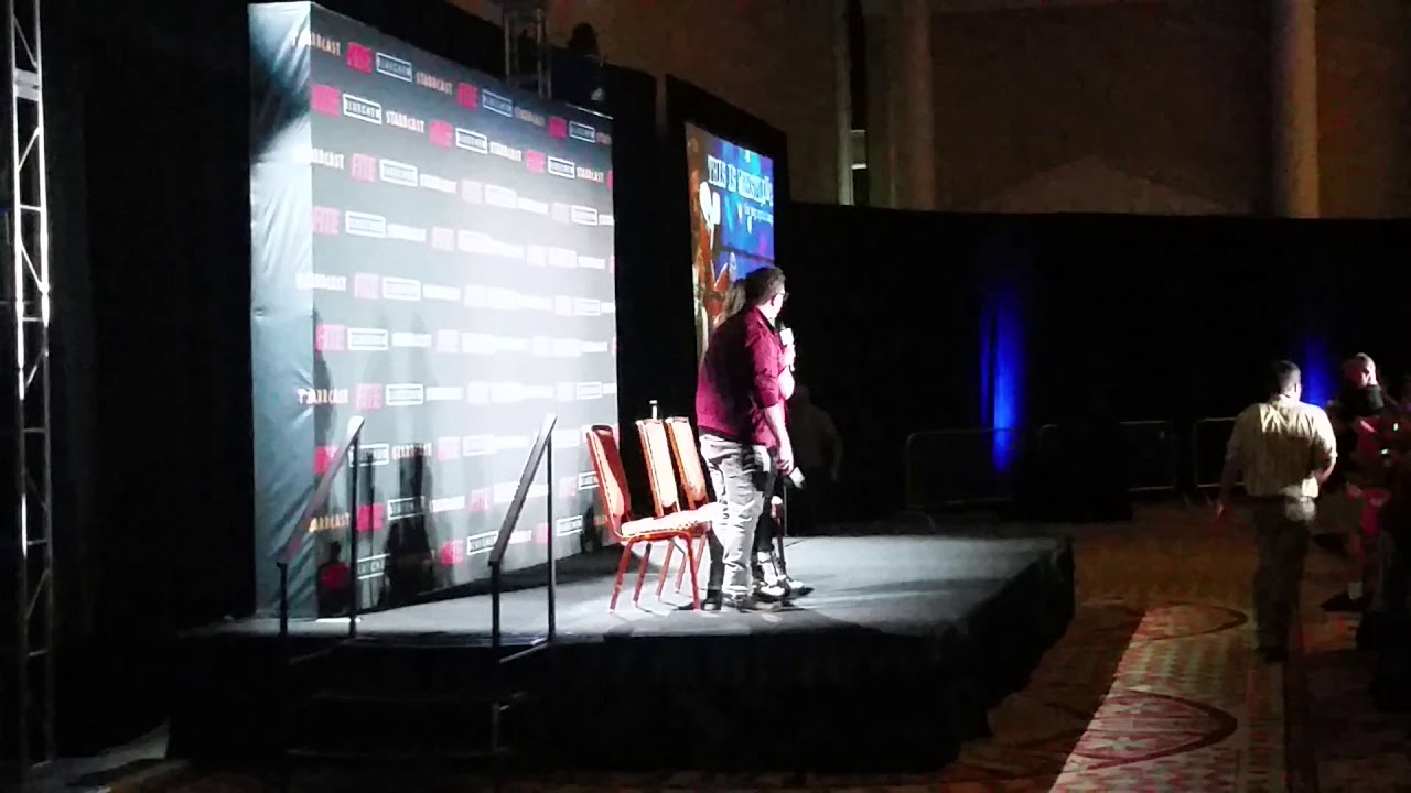 JOEY RYAN'S entrance at STARRCAST 2