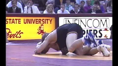 1990 134 Mcminn Vs Iowa wrestler