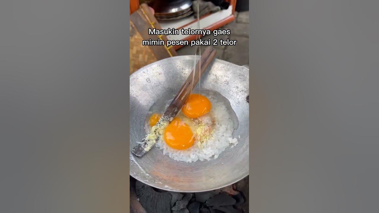 Kerak telor khas betawi. enak banget gaes dan harganya terjangkau #shorts #keraktelor
