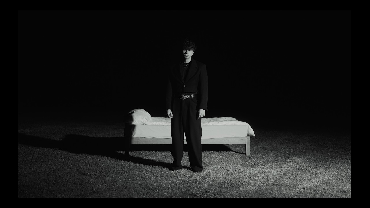 YouTube에서 EFACT - Scared (Visualizer) 보기 YouTube에서 EFACT - Scared (Visualizer) 보기