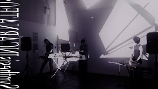 Multimedia performance of musical improvisation and sound interactive projection by Max/msp jitter