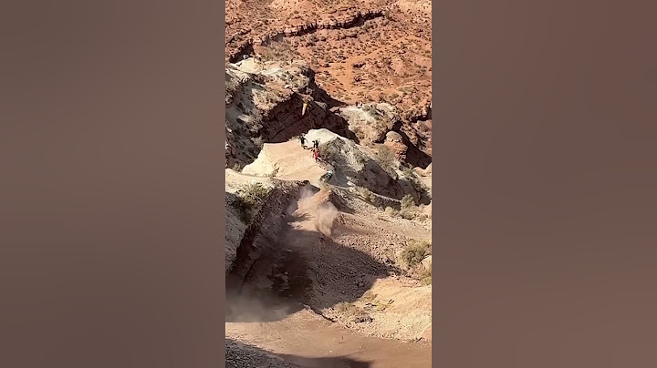 Wildest 10 SECONDS OF HIS LIFE 🤯 #mtb #bike #shorts