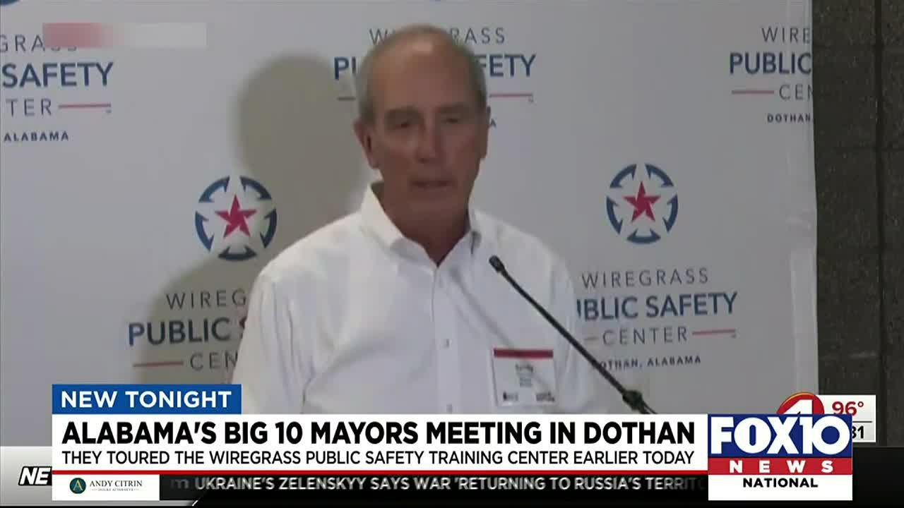 Mayor Stimpson tours high-end public safety training facility, brings ...