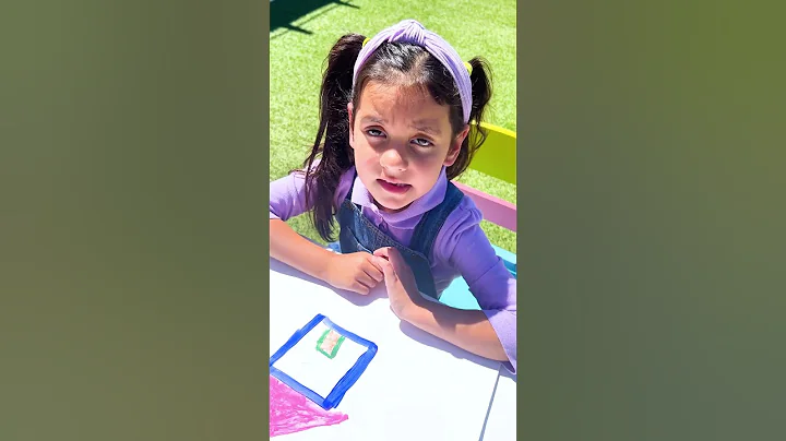 Ellie and Charlotte's Drawing Adventure! #shorts