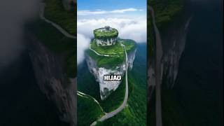 Gajah Naik Motor Kelihatan Apanya?