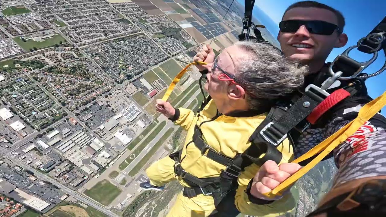 Jump #1000 - Mom goes for a tandem!