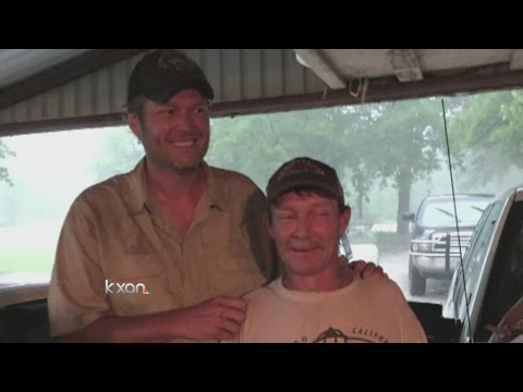 blake-shelton-helps-oklahoma-man-stuck-in-high-water