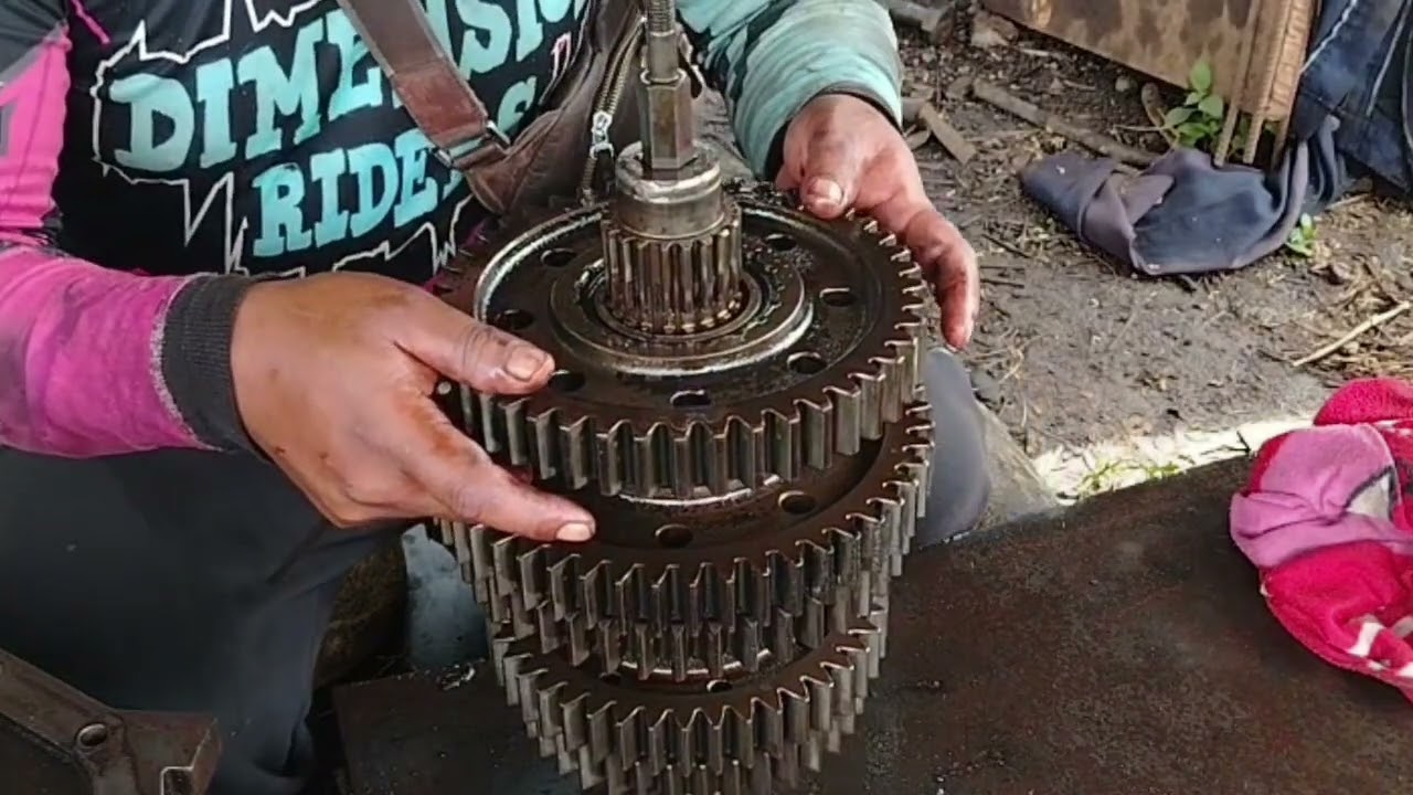 howo transmission assembling process @mechanic @Eddieweld