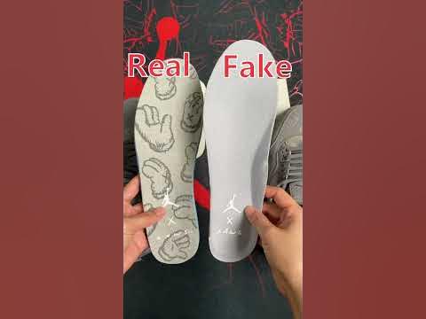 Real VS Fake Kaws Jordan 4 Insole Detail Compare Review! - YouTube