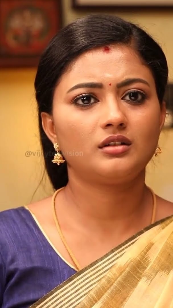 Vijaya.. ? | Siragadikka Aasai