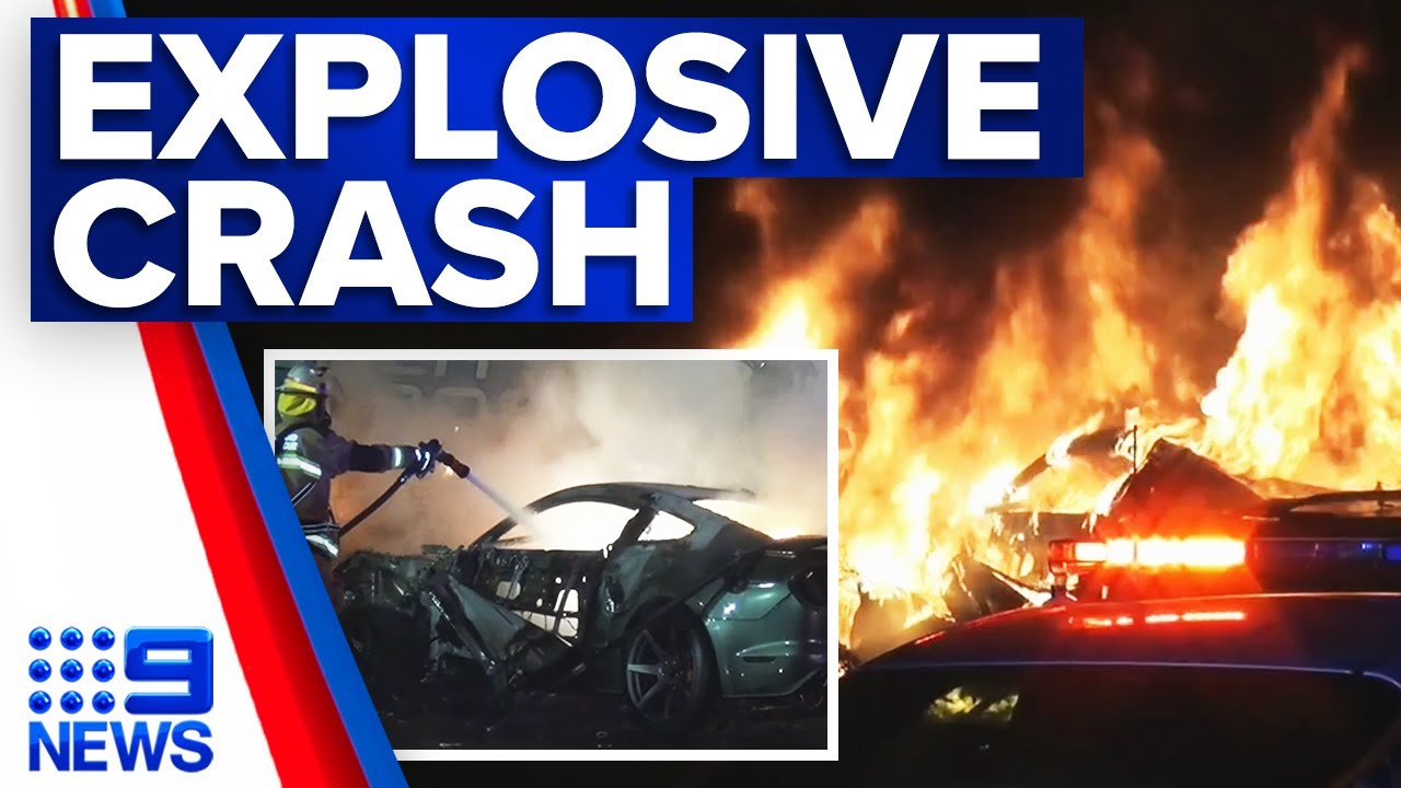 Gold Coast boat yard engulfed by flames | 9 News Australia