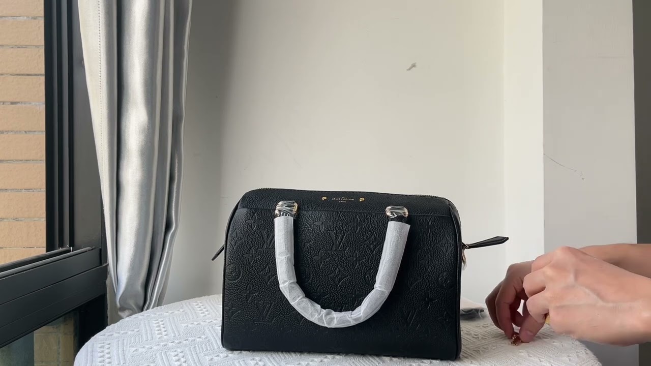 Louis Vuitton Empreinte Speedy Bandouliere 25 NM Noir