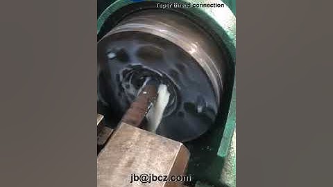 Taper threading machine operation video