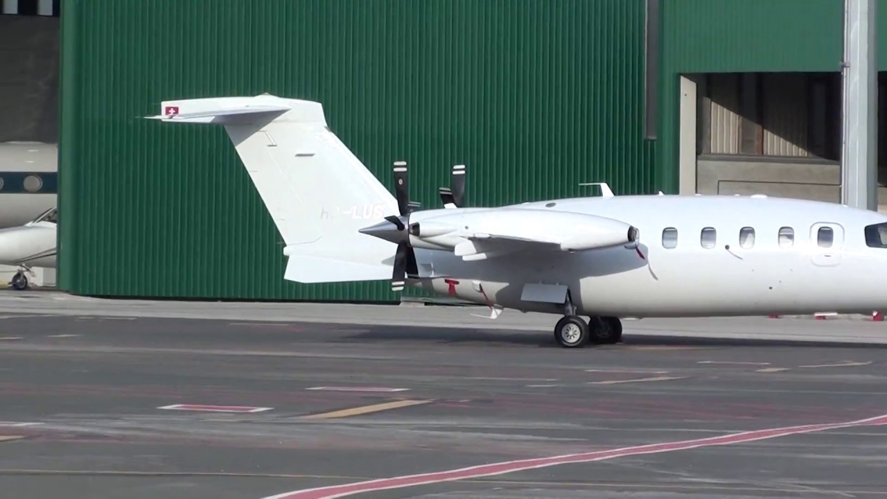 Private Piaggio P 180 Avanti II HB-LUS at Malaga  LEMG