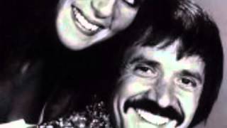 Sonny and Cher: It's The Little Things (WITH PICTURES AND LYRICS) chords