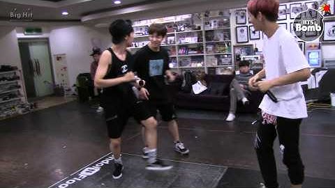 [BANGTAN BOMB] Attack on BTS at dance practice