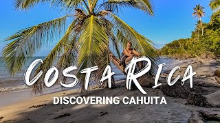 Exploring Cahuita COSTA RICA | NATURE PARK and FOOD | TRAVEL VLOG
