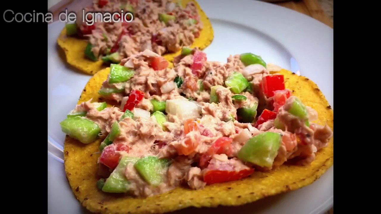 ENSALADA DE ATÚN EN TOSTADAS/ How to make Tuna salad tostadas - YouTube