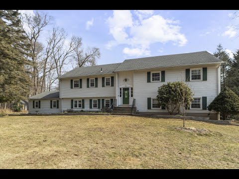 45 Verbena Ct, Cheshire, CT home video tour