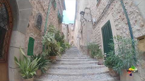 MALLORCA | Fornalutx: un pueblo de película | Islas Baleares