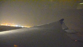 United 747-400 Stormy Reverse Pattern Landing (SFO Runway 19L)