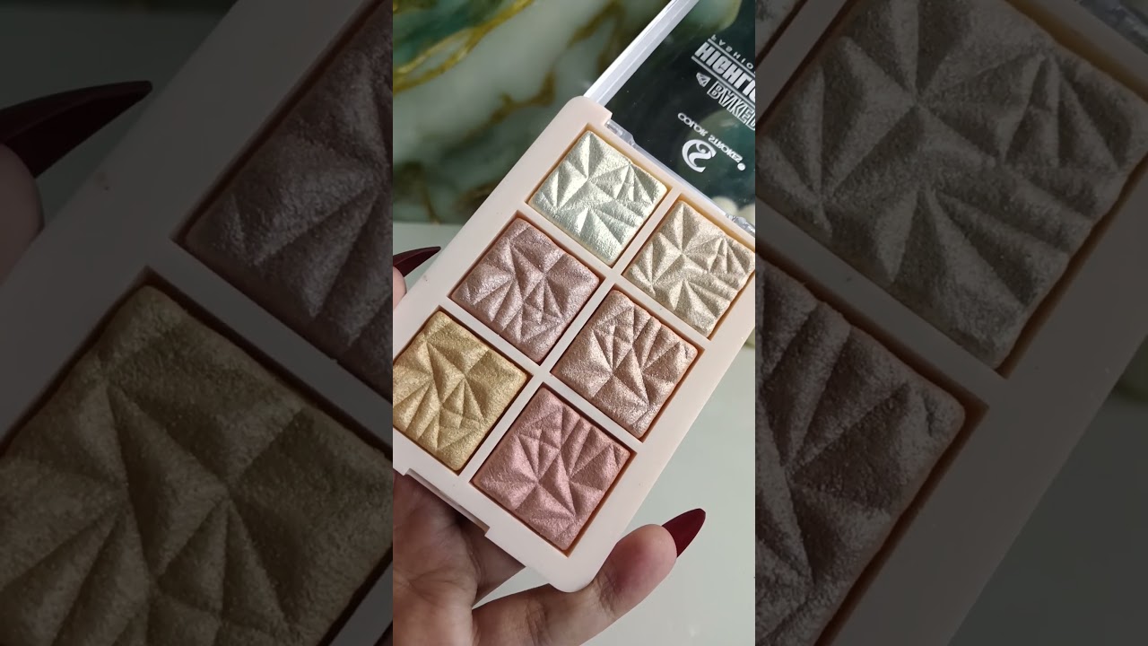 huda glam 6 illuminating baked highlighter..Catch yours from Meesho  