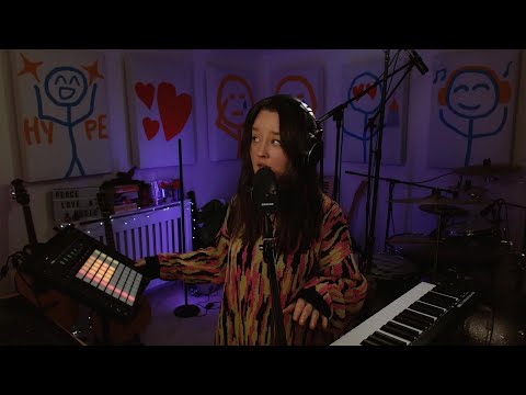 Cold Reactor - Everything Everything | Live Loop Cover | Charlotte Rotheram