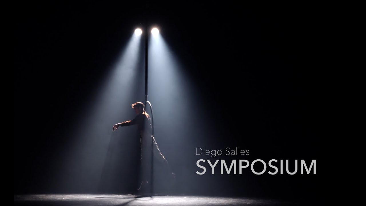 SYMPOSIUM an aerial hoop act - Diego Salles