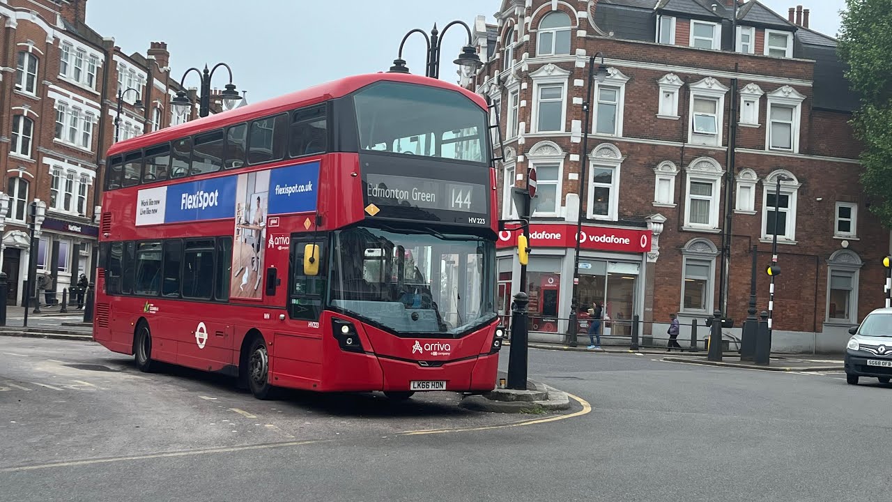 London Bus Route 144- Muswell Hill to Edmonton Green