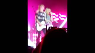 R5 lowell MA, Love me like that