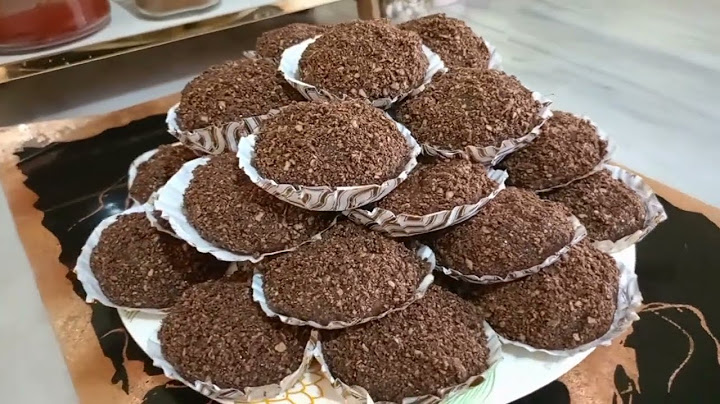 درتلكم حلوة تقول قطن من قوة بنها تاكلي وتعاودي بمقادير بصيطة غير بكاس زيت وكاس فارينة ديرلك41 حبة 😋😋