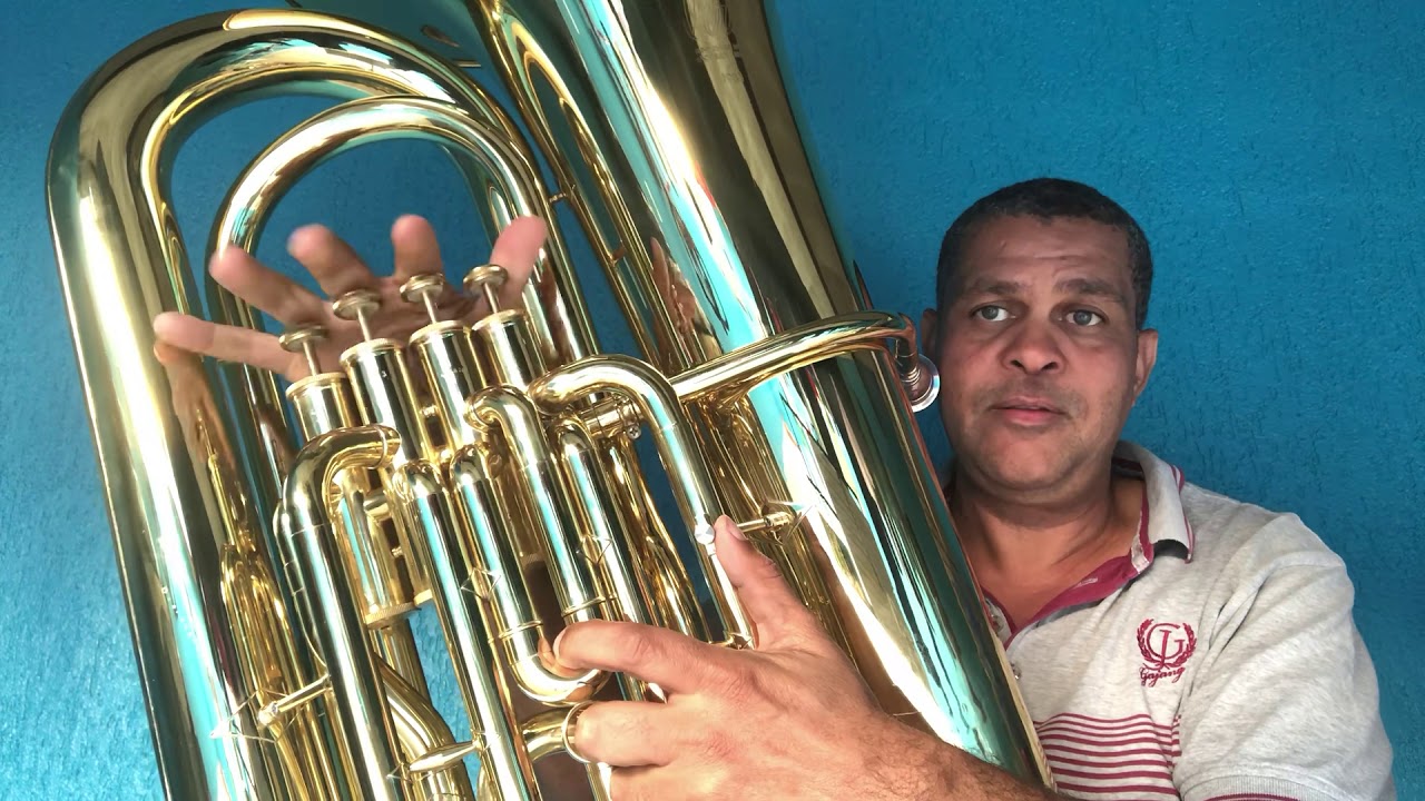 CASA DAS TUBAS EXPLICANDO DIGITAÇÃO DA TUBA E MATERIAL DIFERENTE J981vs