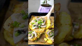 Такая вкуснятина можно приготовить просто картошку с грибами а можно в такой красивой подаче 