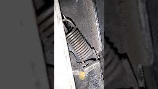 Match Highlights 2000 Chrysler Concorde broken hood release