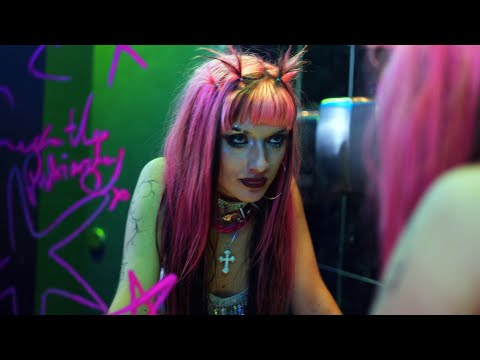 Delilah Bon - Maverick (Official Music Video)