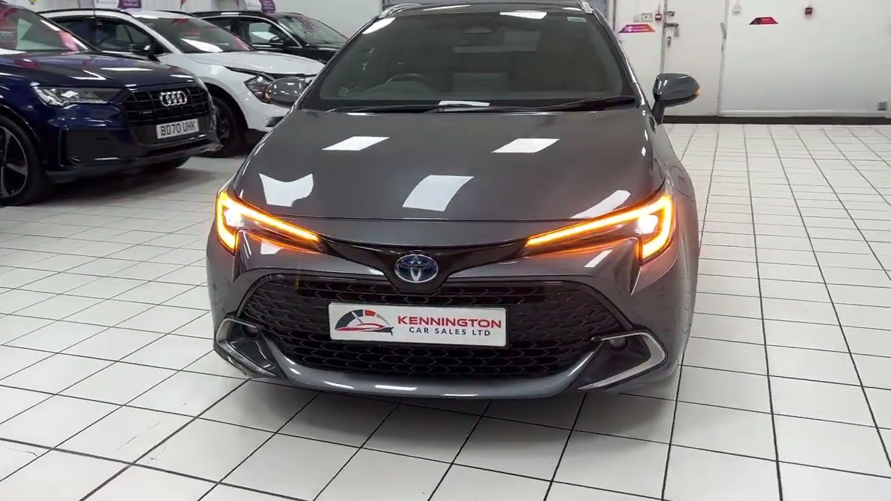 Toyota Corolla 1.8 VVT-h Design Touring Sports CVT Euro 6 (s/s) 5dr YB23BXZ