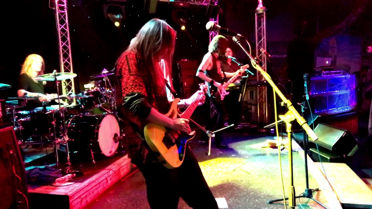 Bump and Grind - David Lee Roth Cover by "Eat 'Em and Smile"